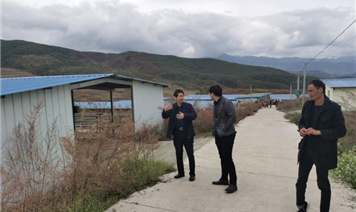 假期防火不松懈，節(jié)日項目不停工 涼山農(nóng)投集團黨委副書記、總經(jīng)理張毅再臨一線督導(dǎo)森林草原防滅火和企業(yè)生產(chǎn)工作